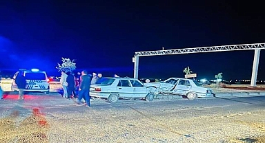 Urfa’da iki araç çarpıştı! Yaralılar var 