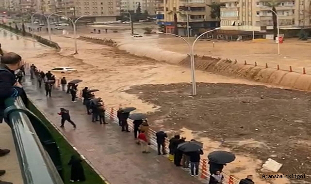Urfa için yine sel uyarısı! Bu saatlere dikkat! 