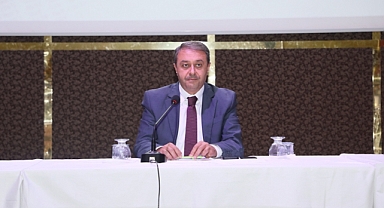 Vali Şıldak: Eğitimle yatıp, eğitimle kalacağız 