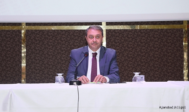 Vali Şıldak: Eğitimle yatıp, eğitimle kalacağız