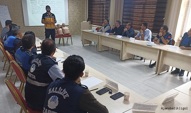 Zabıtalara ilk yardım eğitimi verildi