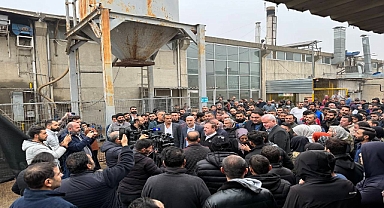 Ay, Özak Tekstil işçileriyle bir araya geldi