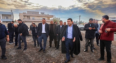 Başkan Özyavuz Meydankapı'da devam eden asfalt çalışmalarını inceledi