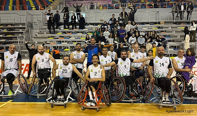 Büyükşehir tekerlekli sandalye basketbol takımında galibiyet sevinci