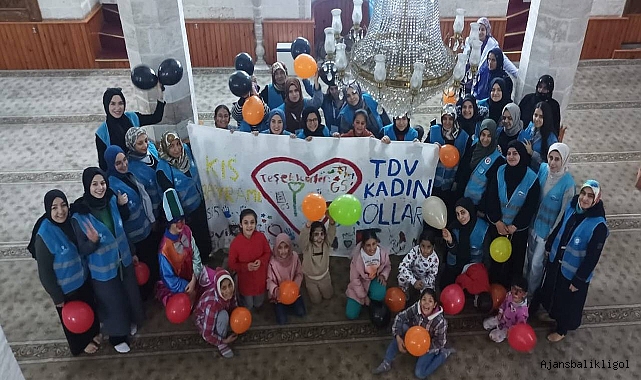 Çocuklar ‘’Kış Bayramı’’ sloganıyla sevindirildi