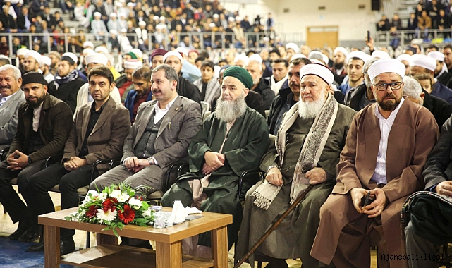 Cübbeli Ahmet Hoca Şanlıurfa'da vatandaşlarla buluştu