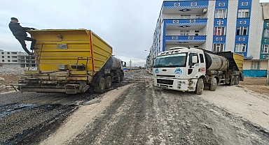 Eyyübiye’de yeni yollar asfaltlanıyor
