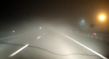 Gece etkili olan yoğun sis trafiği felç etti 