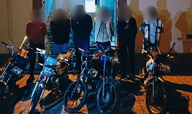 Hilvan'da motosiklet hırsızları yakalandı