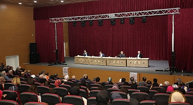 Karaköprü’de ‘Filistin Gecesi’ paneli düzenlendi