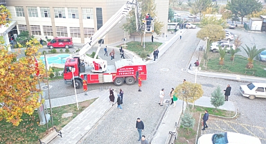 Sağlık çalışanlarına yangınla ilgili eğitim verildi