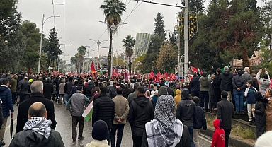 Şanlıurfa'da Gazze için yapılan yürüyüşe binlerce kişi katıldı
