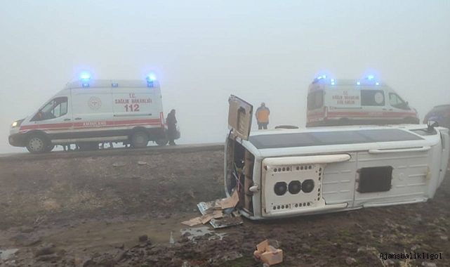 Siverek'te öğretmenleri taşıyan servis aracı devrildi