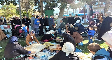 Suruç ilçesinde Filistin için hayır çarşısı kuruldu