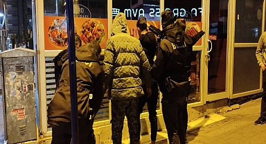 Urfa’da hırsızlık şüphelisi gece bekçileri tarafından yakalandı 