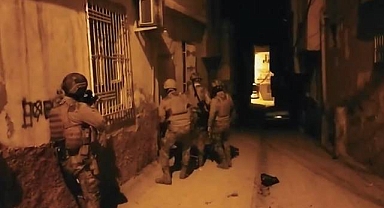 Urfa’da zehir tacirlerine operasyon! 10 gözaltı