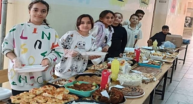 Urfalı öğrencilerden Gazze’ye anlamlı destek