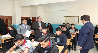 Viranşehir Belediyesi’nden ücretsiz YKS deneme sınavı