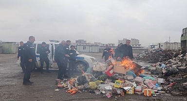 Viranşehir’de çok sayıda ürüne el konularak imha edildi