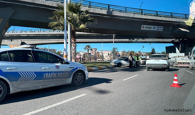 Abide Kavşağı’nda kaza!