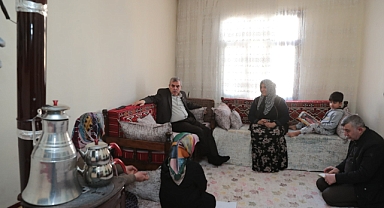 Başkan Beyazgül'den ev ziyaretleri 