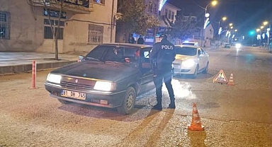 Ceylanpınar’da çeşitli suçlardan aranan 5 şahıs yakalandı