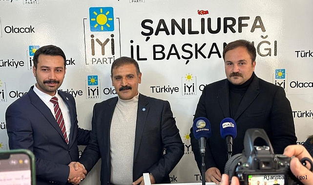 DEVA'dan istifa eden çok sayıda kişi İYİ Parti'ye katıldı