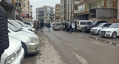 Haliliye’de oto alım-satımcılar arasında kavga! Yaralılar var