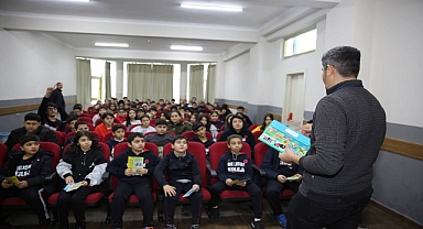 Karaköprü'de genç nesil temiz gelecek için eğitiliyor