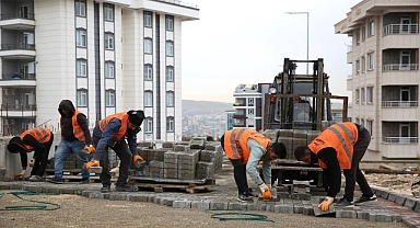 Karaköprü’de yol çalışmaları devam ediyor