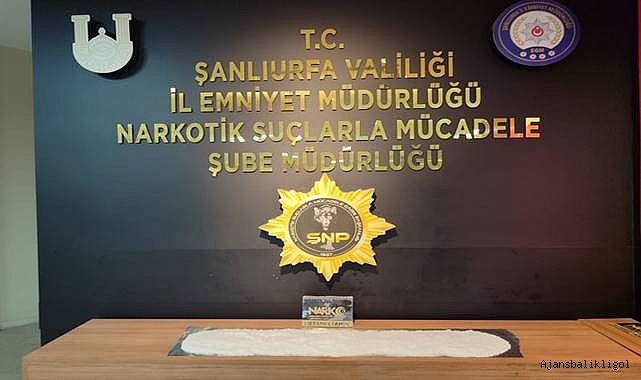 Urfa’da bir araçta 3 kilo metamfetamin ele geçirildi! 