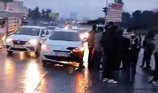 Urfa'da kaza! Hızını alamayan motosiklet otomobile çarptı