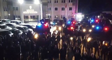 Urfa ve Adana’da 37 göçmen kaçakçılığı organizatörü yakalandı