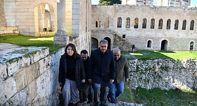 Vali Şıldak, tarihi alanları inceledi