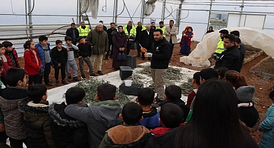 Büyükşehir Belediyesi öğrencileri tarımla buluşturdu