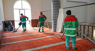 Karaköprü’de ibadethaneler Ramazan ayına hazırlanıyor