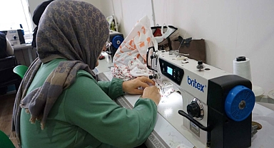 Karaköprü’de kadınlar giyim kursunda meslek öğreniyor