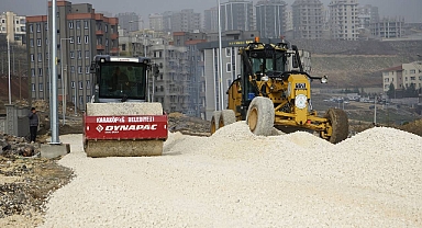 Karaköprü'de yol seferberliği sürüyor
