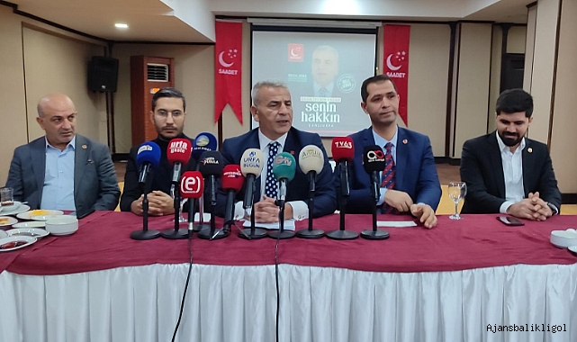 Saadet Partisi Büyükşehir Adayı Resul Bebe basın toplantısı düzenledi