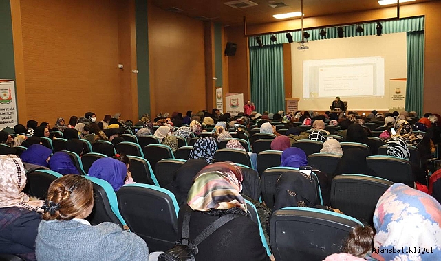 Şanlıurfa’da ‘’Aile’’ konulu konferans düzenlendi