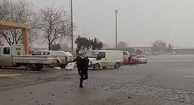 Şanlıurfa genelinde yağış ve fırtına etkili oldu