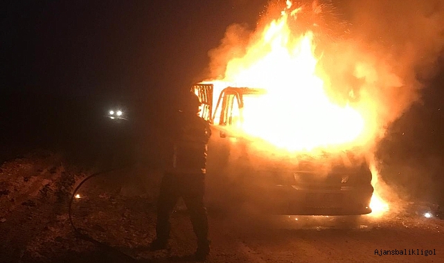 Suruç ilçesinde yanan araç alev topuna döndü!