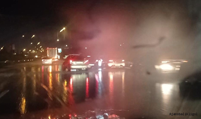 Urfa'da dolu yağışı kaza getirdi! 8 araç birbirine girdi