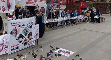 Urfa'da Filistin yararına hayır çarşısı kuruldu