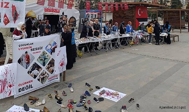 Urfa'da Filistin yararına hayır çarşısı kuruldu