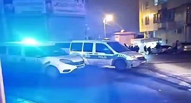 Urfa’da sokak ortasında baba ve oğlu darp edildi