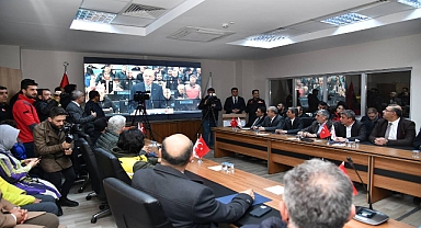 Vali Şıldak: Devletimiz depremzedelerimizin yanında