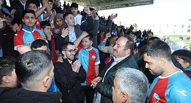 Viranşehir Belediyespor 3. Lig’e göz kırptı 