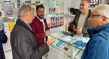 Başkan adayı Kaplan, Kapaklı Pasajı esnaflarını ziyaret etti