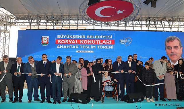 Başkan Beyazgül: İhtiyaç sahibi aileler konutlarına kavuştu